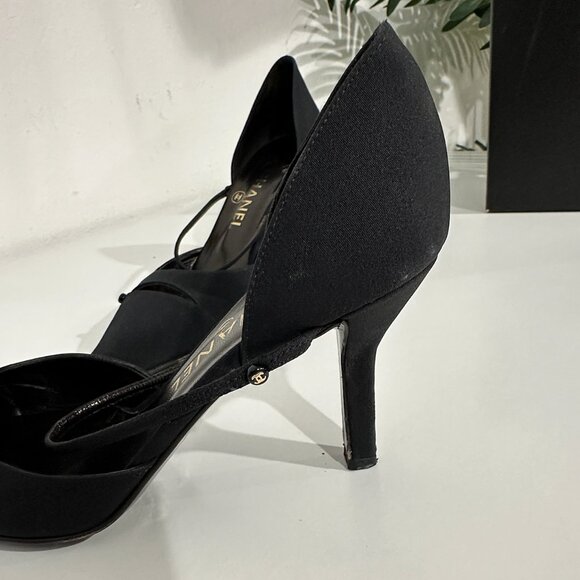 Chanel Black Fabric Point Toe D'Orsay Heels Size 7.5 - Picture 8 of 15